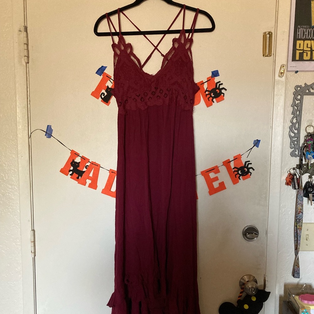 Elegant Burgundy Lace Maxi Dress - Picture 2 of 6